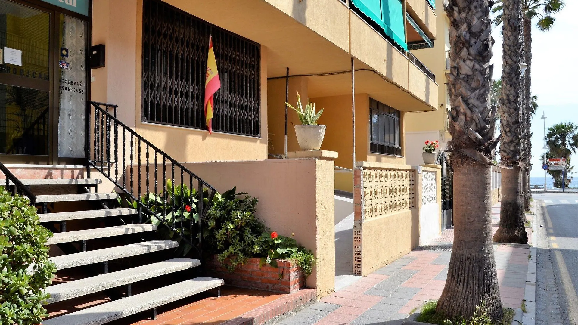 Hostal Tropical Almuñécar Espanha