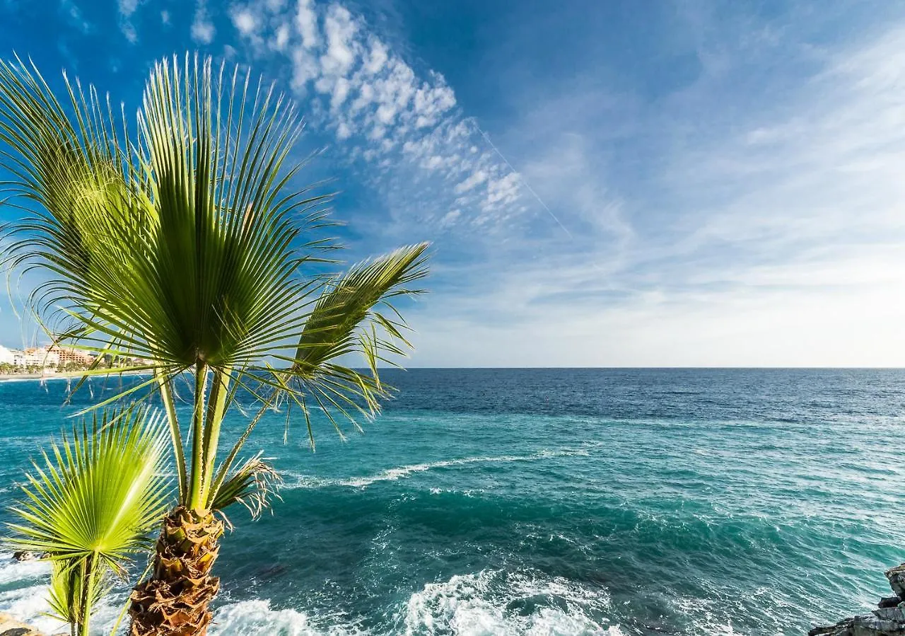Hostal Tropical Almunecar