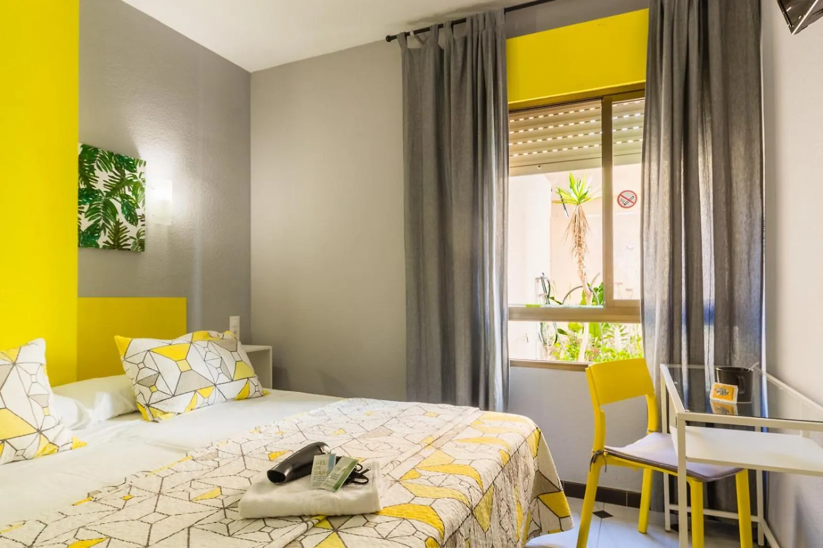 ** Casa de hóspedes Hostal Tropical Almuñécar Espanha