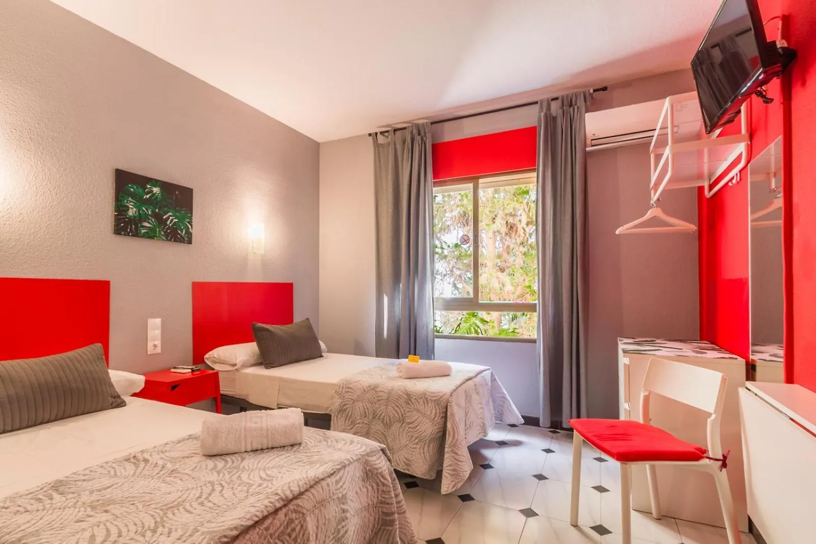 Hostal Tropical Almuñécar Espanha