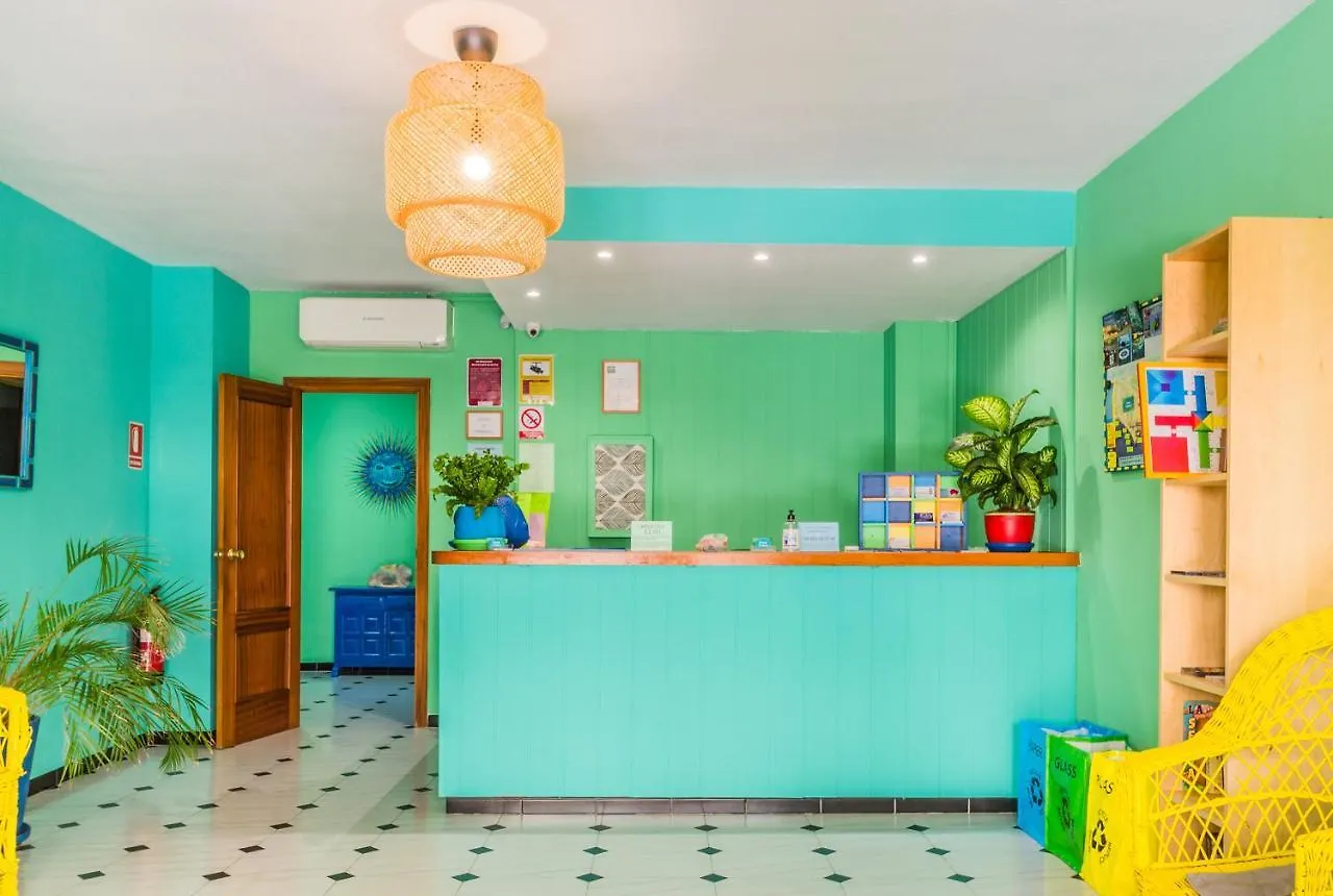 Hostal Tropical Almuñécar 2*,