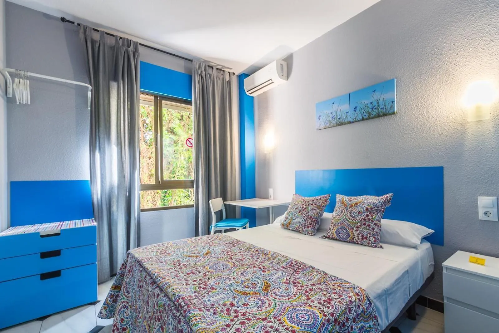 Gasthuis Hostal Tropical Almuñécar